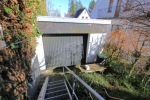 Gartenansicht Garage