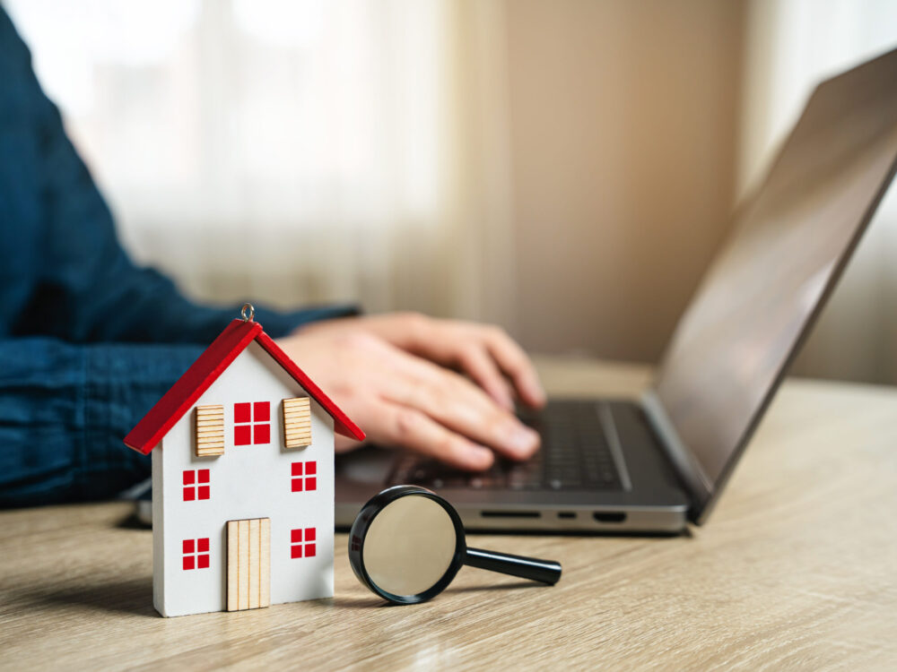 home-search-with-magnifying-glass-and-laptop-2026-03-24-14-13-15-utc-scaled.jpg